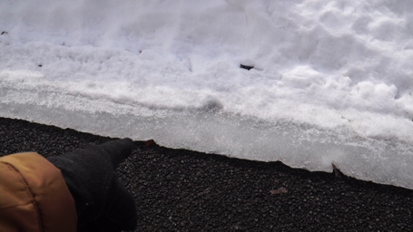 氷と地面