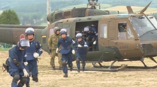 陸上自衛隊と北海道警察が共同で実動訓練
